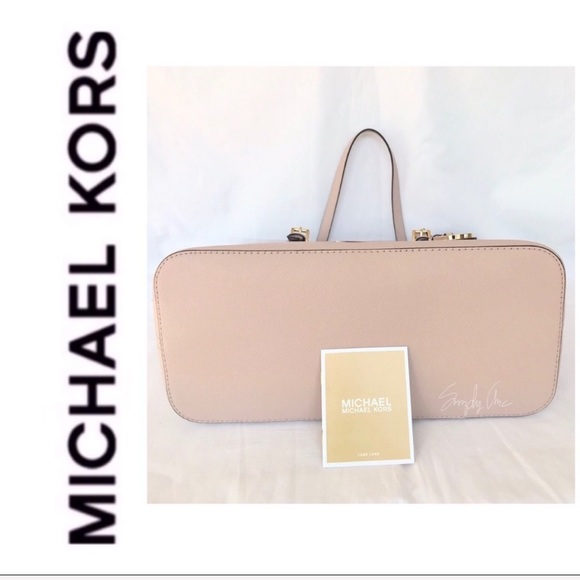 NWT authentic MK leather carry all tote ballet - Picture 5 of 8